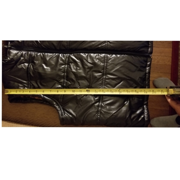 Vera Wang Princess vest - Picture 8 of 8